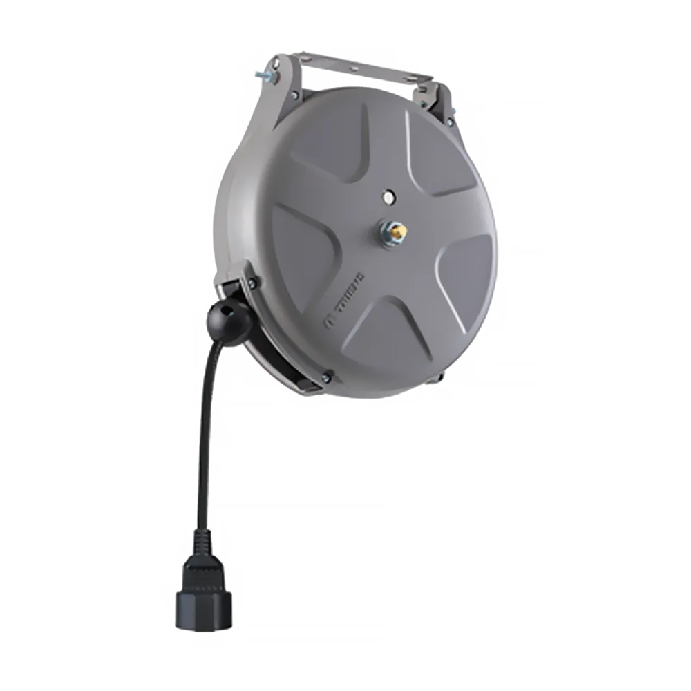 Промышленный удлинитель TRIENS Outlet Cord Reel